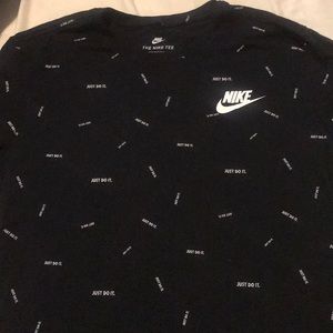 Nike “just do it” logo tee authentic